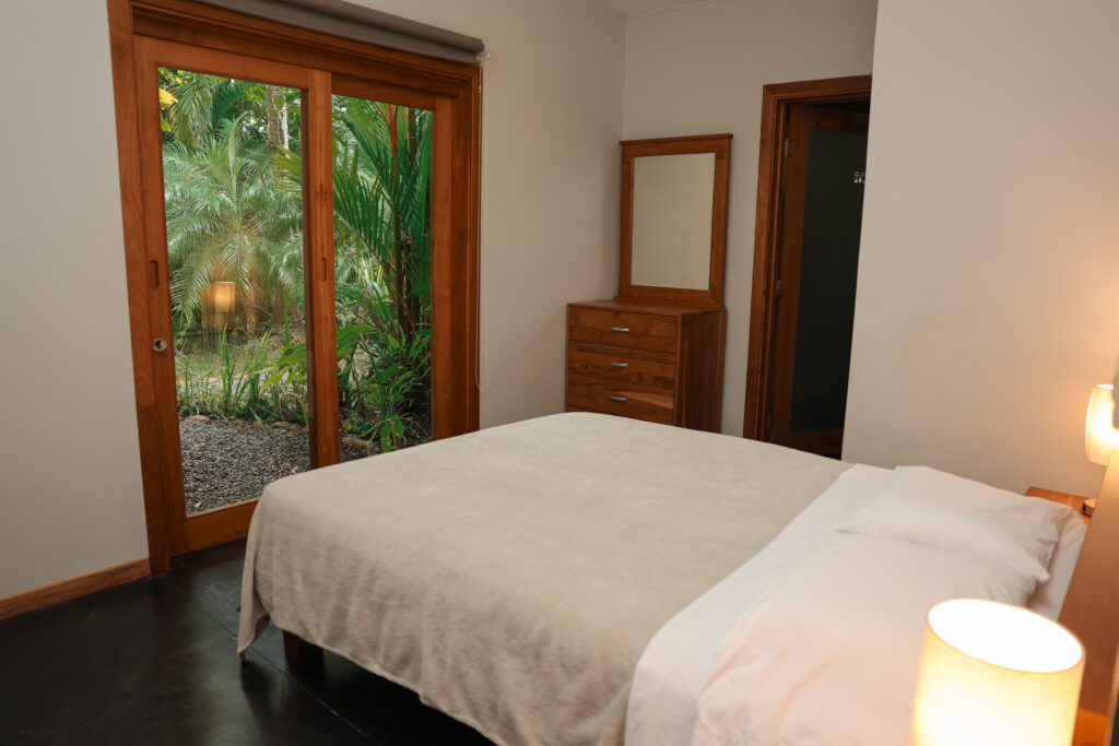 Home Iad Room 2 1024x683